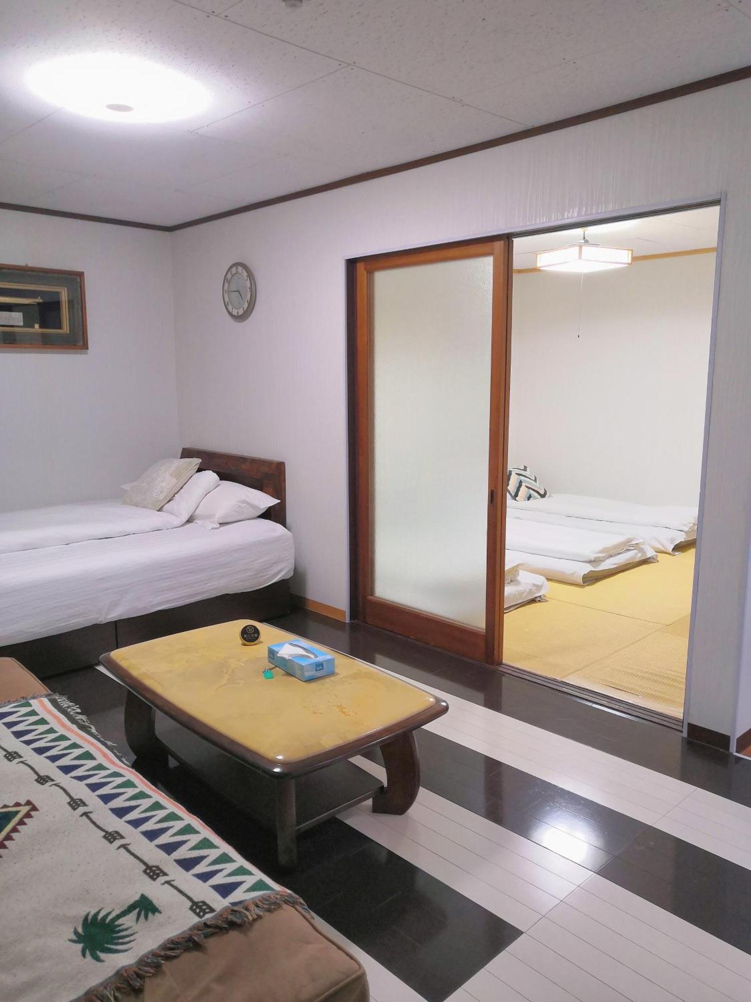 Nippori Osaka Nishi-Tengachaya Guesthouse西天下茶屋アパートメント מראה חיצוני תמונה