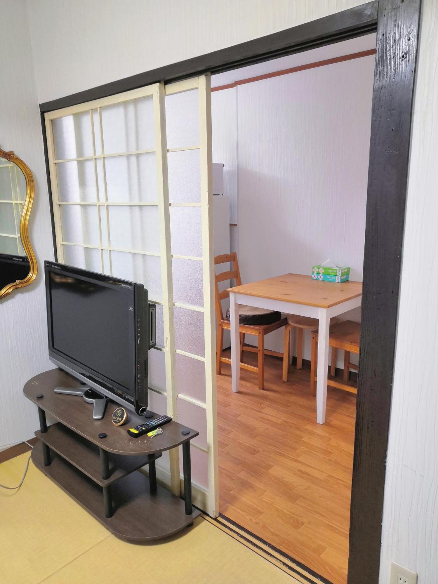 Nippori Osaka Nishi-Tengachaya Guesthouse西天下茶屋アパートメント מראה חיצוני תמונה