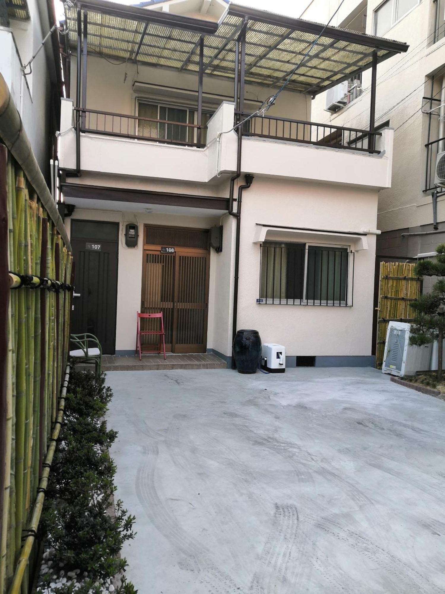 Nippori Osaka Nishi-Tengachaya Guesthouse西天下茶屋アパートメント מראה חיצוני תמונה
